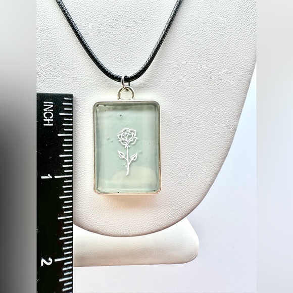 Rose Pendant Necklace | Resin Pendant | Resin Jewelry - Picture 4 of 5